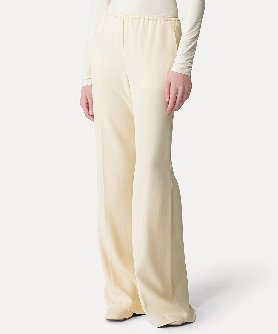 Straight-leg trousers in stretch viscose cady